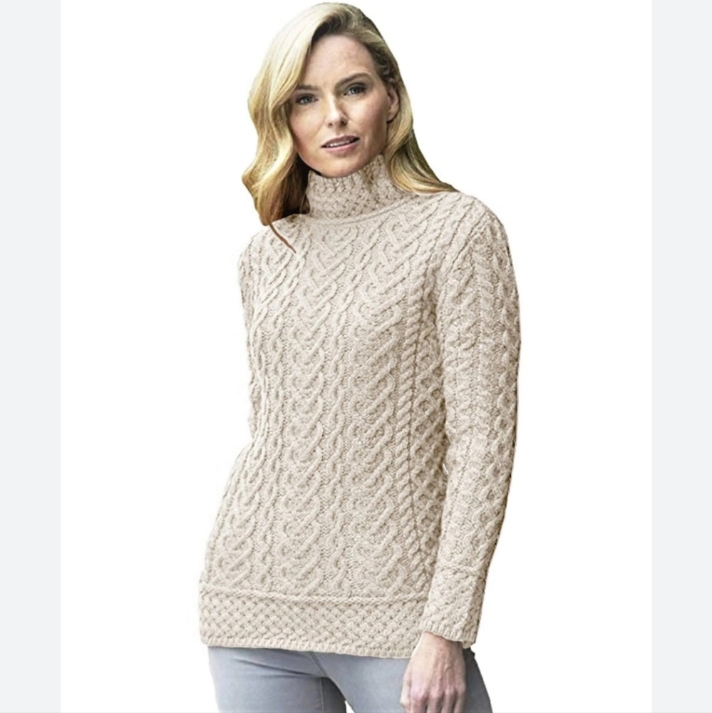 Aran Sweater Market  merino wool sweater size s